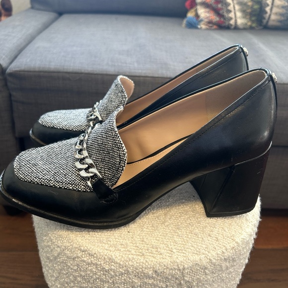Preppy Classic Tweed Pumps/Loafers Black Faux Leather Exterior, Block Heel - Picture 3 of 8